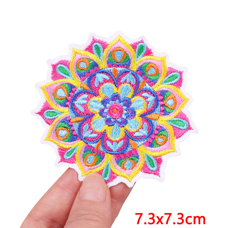Патчи с маленькой маргариткой, – обзор и цена Embroidery Daisy Flower